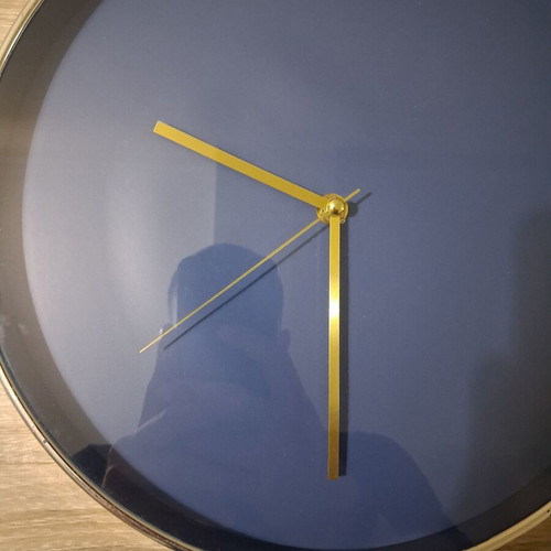 Praktiker wall clock like new, blue dial with gold hands and silver frame