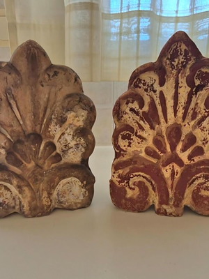Two old akrokerama with anthemion, height 22cm