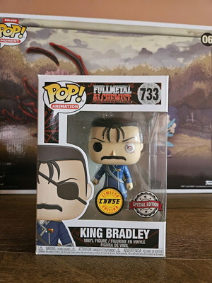 King Bradley Funko Pop 733 Chase Limited Edition new