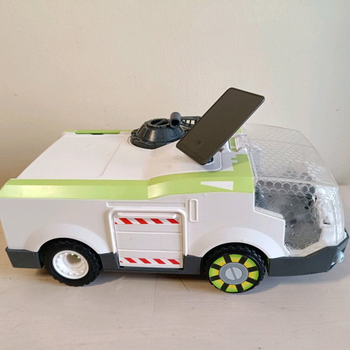 Playmobil vehicle used with missing parts and breaks