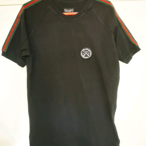 Men's black Vinyl Art shirt used, size M