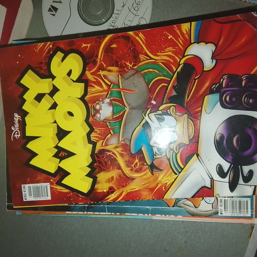 Mickey Mouse comics like new, pack of 5 old issues
