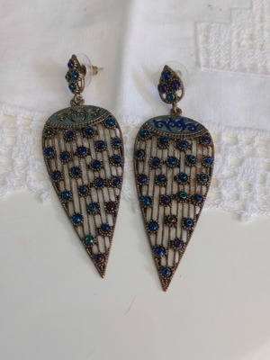 Long bronze earrings with blue stones like new