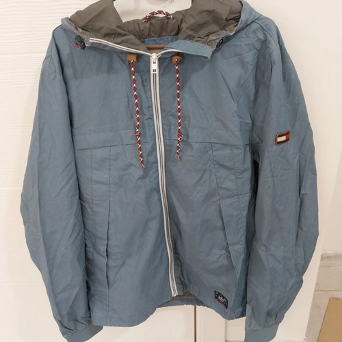Tommy Hilfiger Softshell Raincoat Women's Size Medium used, blue