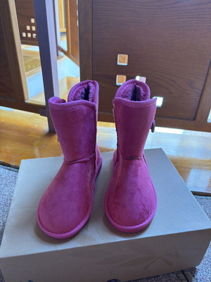 Altamoda kids boots size 29 new fuchsia with soft lining