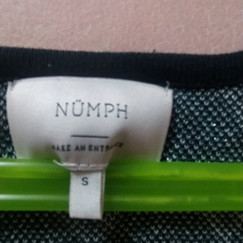 Numph knitted long dress like new, black and green