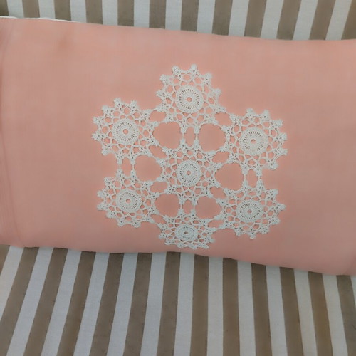 Traditional woven cotton pillowcase 65x40 cm