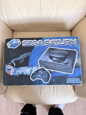 Sega Saturn MK1 used console with box, 2 controllers and games