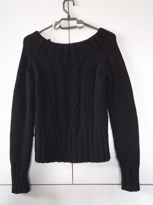 Black knitted women's y2k sweater SportsGirl like new
