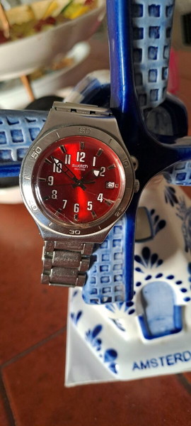 Swatch γυναικείο..σε πολύ καλή κατάσταση..
