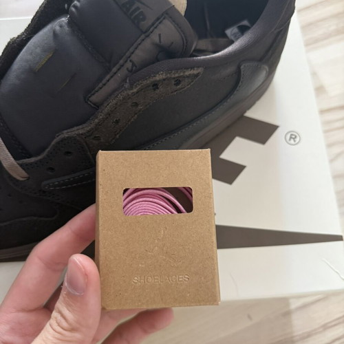 Nike Air Jordan 1 Travis Scott sneakers brand new, size EU 41, brown