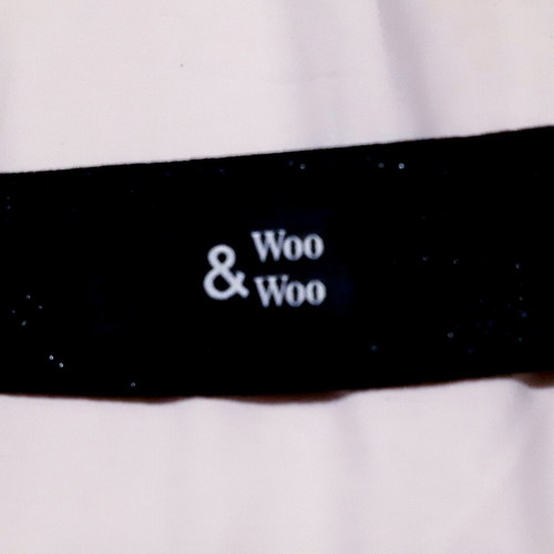 Woo & Woo thin black tie with silver, new