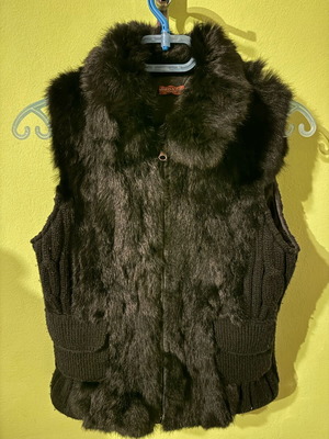Black vest made of real rabbit fur like new, size 42