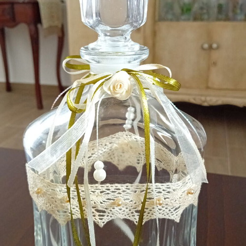 Crystal carafe with 2 decorated glasses for wedding crowning set like new