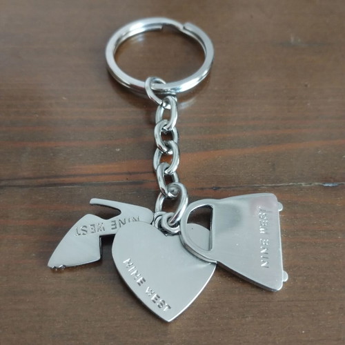 Nine West keychain, silver, unused