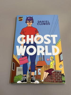 Ghost World comic like new by Dan Clowes