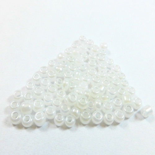 Seed Glass Beads 4mm White Pearl Pack of 100 New