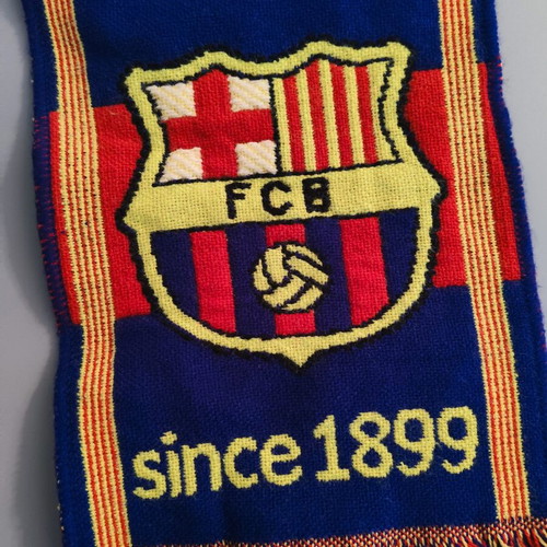 FC Barcelona scarf used with hologram since 1899