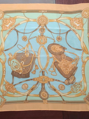 Codello silk scarf 100% like new, beige and turquoise