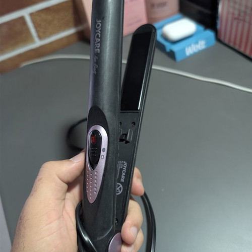 Hair straightener like new