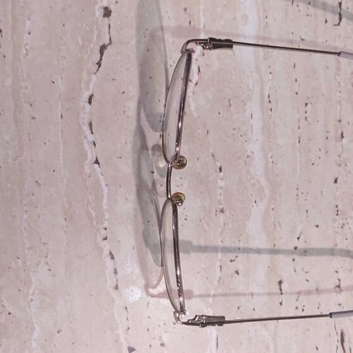 Myopia glasses like new with gold frame and astigmatism