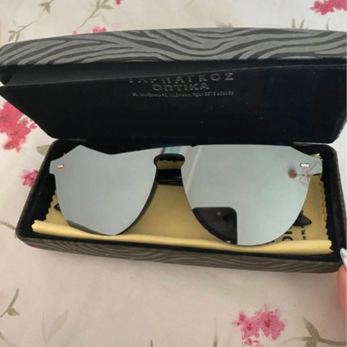 Hawkers sunglasses mirror silver new