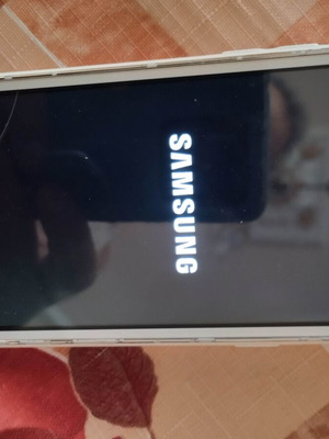 Samsung Galaxy J1 2016 used, white, 1GB RAM, 5MP camera