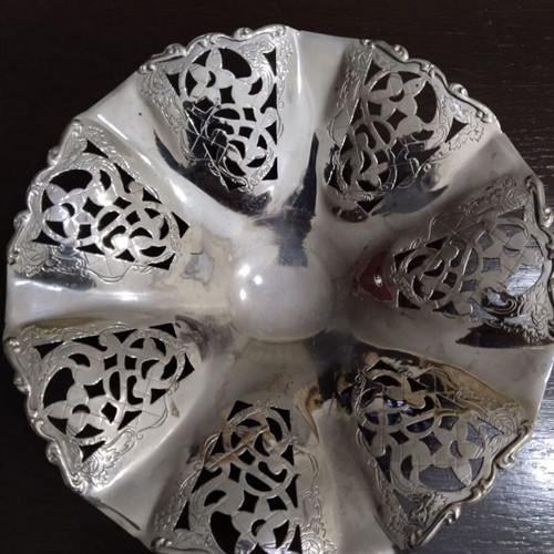 Metal decorative item slightly used