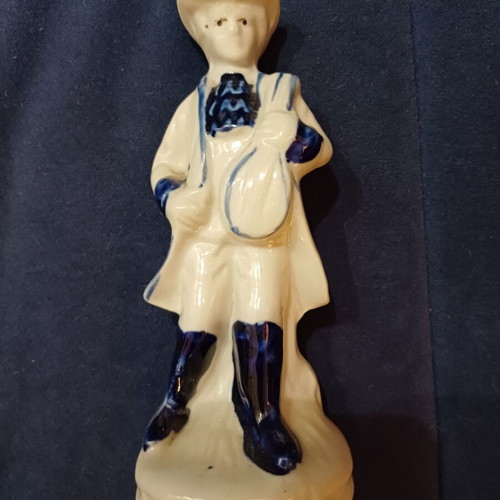 Vintage porcelain male figurines set of 3 used
