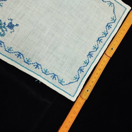 Handmade embroidery used, pack of 4 napkins