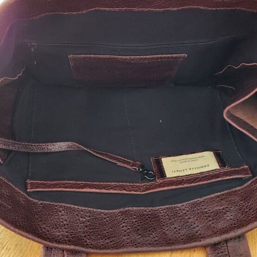 Big leather shoulder handbag by Daniela Lehavi like new, multicolor