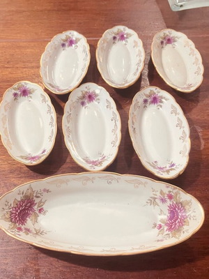 Antique Russian porcelain meze set like new, 7 pieces