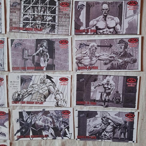 Batman collectible cards like new, pack of 22 pieces