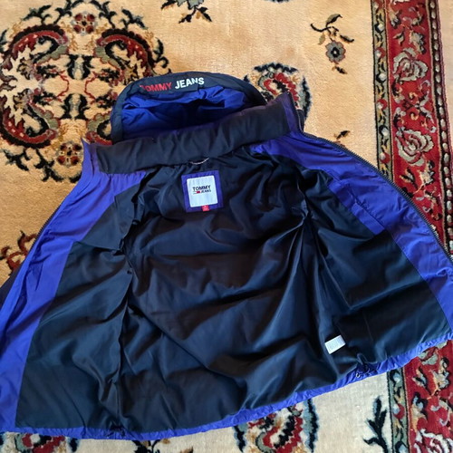 Tommy Jeans puffer jacket like new, size XS, purple