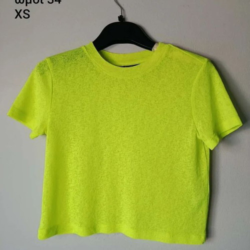 Crop T-shirt Bershka neon green size XS like new