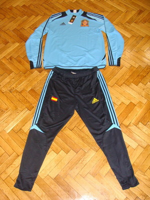 Φόρμα προπόνησης ποδοσφαίρου Ισπανίας Adidas καινούργια