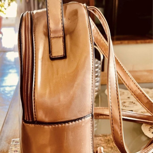 Voi&Noi metallic rose gold backpack