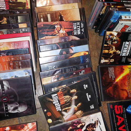 DVD pack of 80 movies like new with subtitles