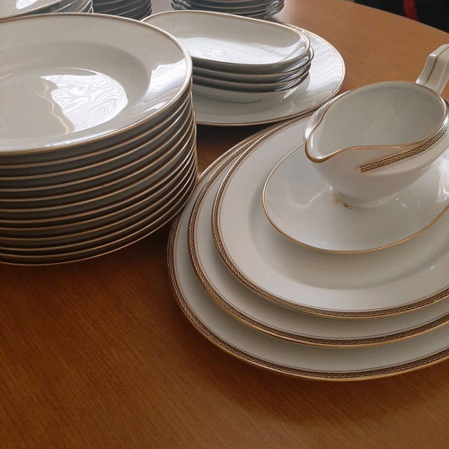 Bavarian Porcelain Dinnerware Set 69 pcs like new