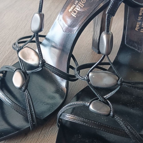 Gianna Meliani Black Leather Sandals Vero Cuoio size 37 like new