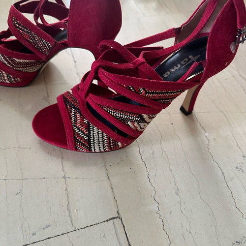 Tamaris red suede fabric sandals like new, size 37