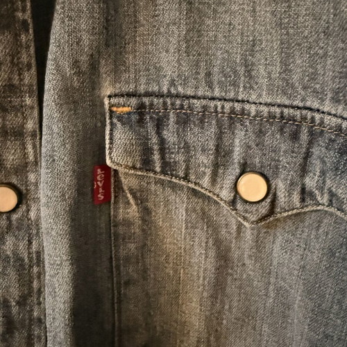 Levi's Slim Fit Denim Shirt Size M Light Blue Western Style