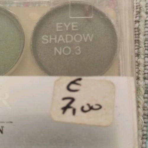 Elixir triple eyeshadow new, shiny green shades