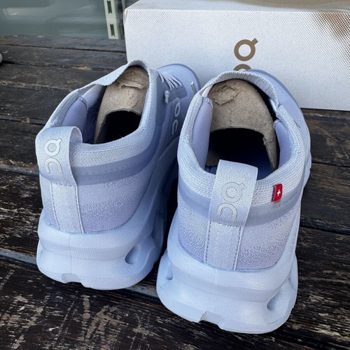 On Cloudtilt Moon Sneakers new, size 41, turquoise