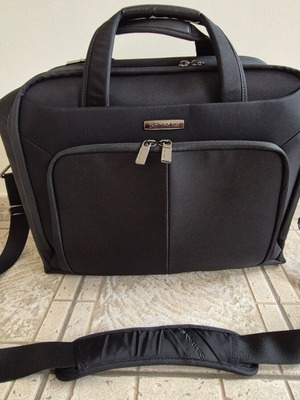 Samsonite Bailhandle 17.3'' Laptop Briefcase Black new