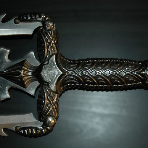 Decorative sword replica kit rae like new