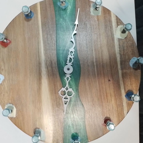 Wall clock handmade with wood and resin 25x25 cm new
