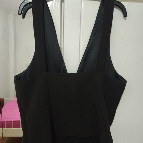 Zara evening top with bow and V neckline black XL