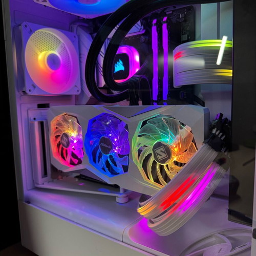 Gaming PC like new with Ryzen 5 5600X and RGB lighting