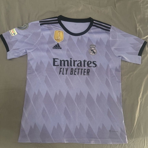 Real Madrid Benzema Jersey size M like new Champions League edition
